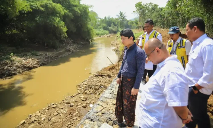 Normalisasi Sungai di Trenggalek Capai 62 Persen, Bupati Tinjau 4 Titik Rawan Banjir