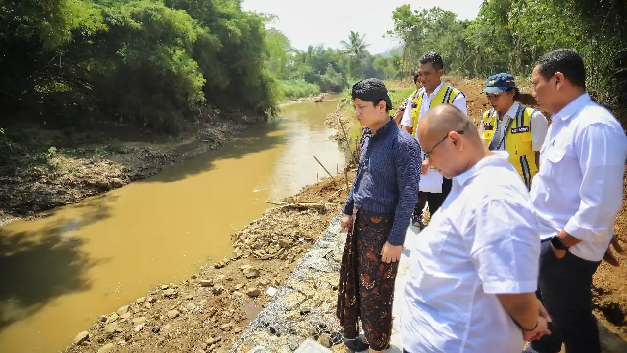 Normalisasi Sungai Trenggalek
