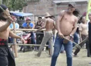 Ritual Tiban Trenggalek, Tradisi Tanding Cambuk untuk Memohon Hujan