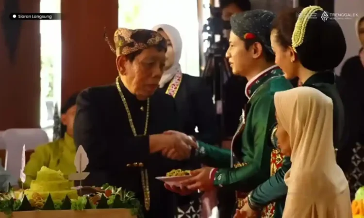 Dirayakan Bareng Hari Jadi Trenggalek, Warga Lahir 31 Agustus Dapat Kado Spesial