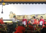 Pagelaran Wayang Kulit Lakon Jimat Kalimasada Meriahkan Puncak Hari Jadi Trenggalek