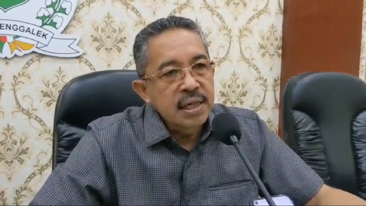 Guru Trenggalek