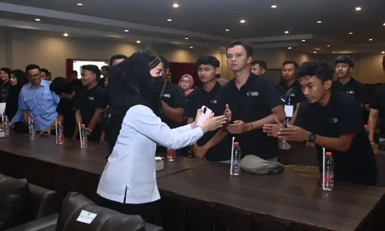 Entaskan Pengangguran di Trenggalek, DPR RI Novita Hardini Gelar Pelatihan Wirausaha Baru