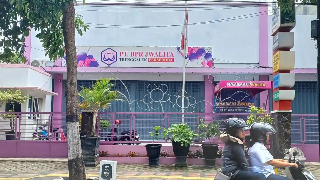 BPR Jwalita Trenggalek