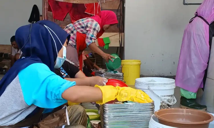 50 Dapur MBG di Trenggalek Aktif, Baru 2 SPPG Kantongi Sertifikat Higienis atau SLHS