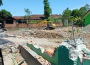 Gedung Perpustakaan SDN 1 Kamulan Trenggalek Dibongkar untuk Dirikan Gerai KDMP