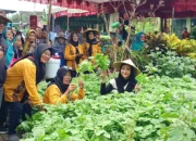 Program Sarinah, Gagasan Novita Hardini Ajak Perempuan Trenggalek Olah Sampah Bernilai Ekonomi