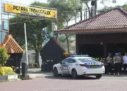 Ibu Hamil di Trenggalek Datangi Polres, Ternyata Ngidam Naik Mobil Polisi