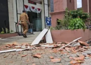 Dampak Gempa Pacitan, Kantor Kecamatan Dongko Trenggalek Rusak