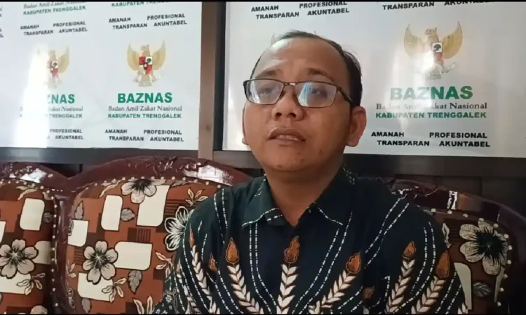 Warga Trenggalek Bergaji Rp 7,64 Juta per Bulan Wajib Bayar Zakat Penghasilan 2,5 persen