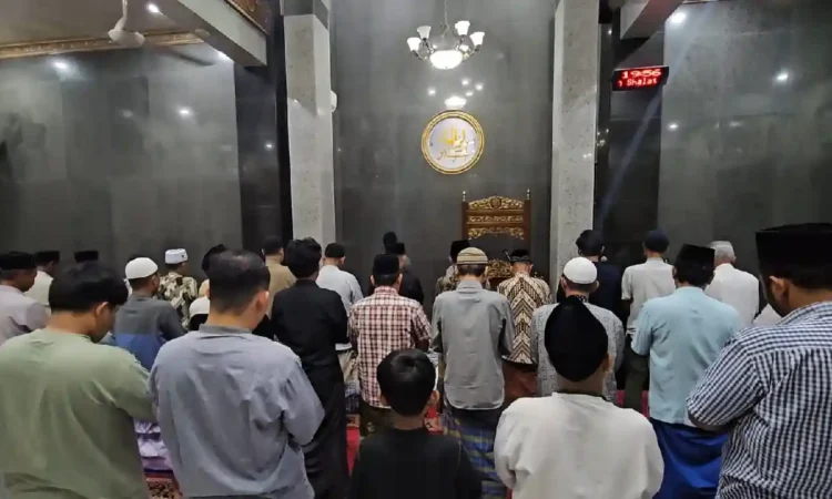 Masjid Agung Baiturrahman Trenggalek Siapkan Takjil Gratis, Gelar Tarawih 1 Juz dan Qiyamullail Selama Ramadan