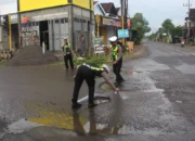 Satlantas Polres Trenggalek Petakan 52 Titik Jalan Rusak di Jalur Trenggalek-Gandusari