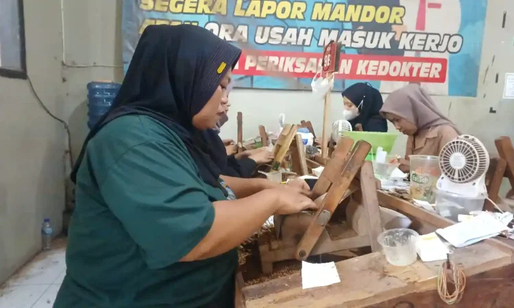 Disperinaker Trenggalek Pantau Pembayaran UMK 2026, 20 Perusahaan Jadi Sampel Pemberian Upah