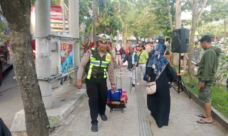 385 Warga Ikuti Balik Gratis, 7 Bus Tujuan Trenggalek-Surabaya