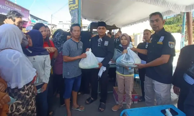 PSHT Ranting Dongko Trenggalek Gelar Pasar Murah, 1.000 Paket Sembako Ludes dalam 5 Jam