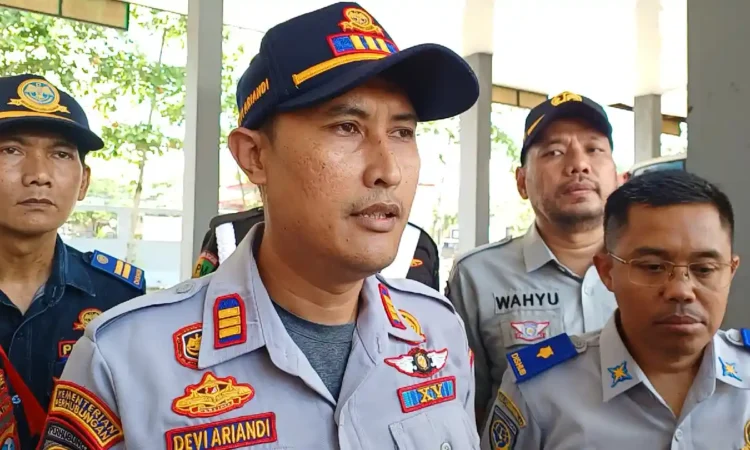 Terminal Surodakan Trenggalek Mulai Dipadati Pemudik, Sehari Tembus 1.400 Orang