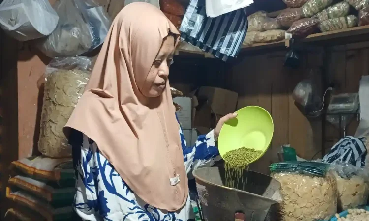 Harga Kacang Hijau di Trenggalek Terus Naik, Bahan Capar Tembus Rp 43 Ribu Per Kilogram