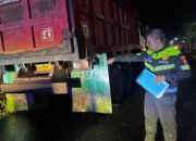 Tabrak Truk Parkir, Pengendara Motor di Trenggalek Meninggal Dunia di Tempat