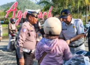 Polisi Bersama Bapenda dan Jasa Raharja Gelar Razia Pajak Kendaraan di Trenggalek
