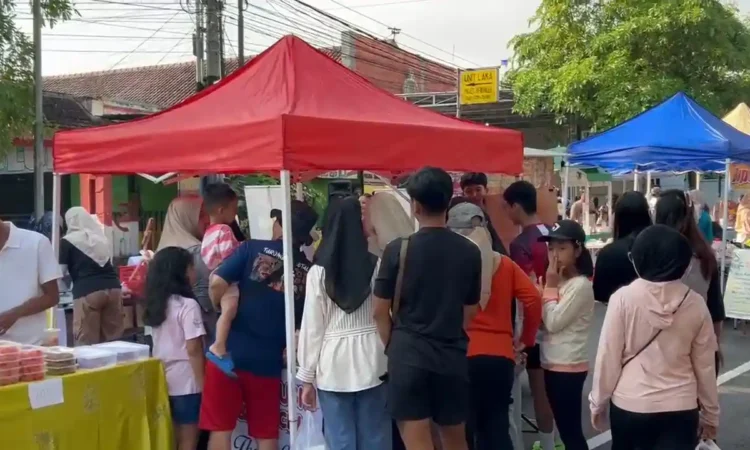 CFD Trenggalek Sukses Digelar, Dagangan 155 UMKM Diserbu Warga