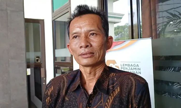 Harga Plastik Naik, Pelaku UMKM Roti di Trenggalek Tertekan hingga Siap Naikkan Harga