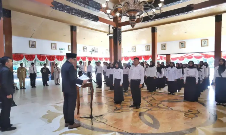 88 CPNS Trenggalek Formasi 2024 Resmi Dilantik Jadi PNS