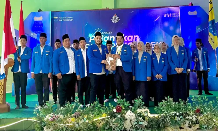 Beni Kusuma Wardani Resmi Nahkodai PC PMII Trenggalek, Bawa Slogan Menjalar dan Mengakar