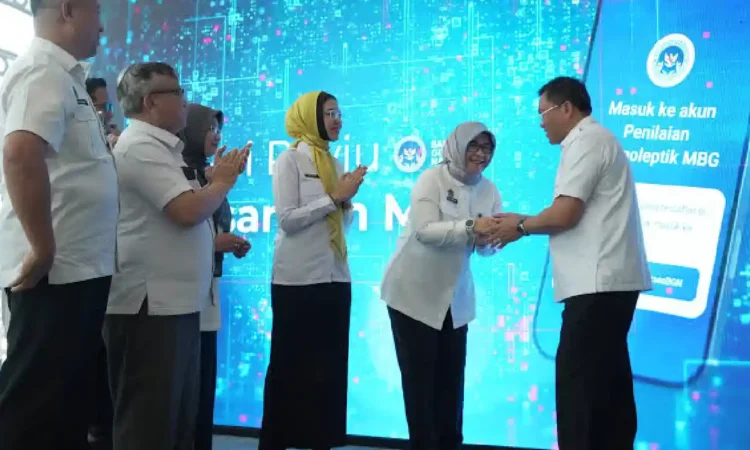 Aplikasi Reviu MBG, Penerima Manfaat Bisa Nilai Kualitas Makanan Secara Langsung