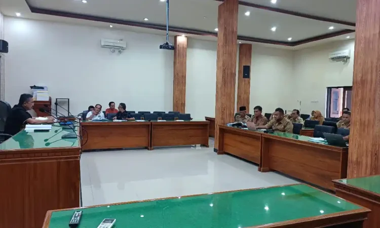 Raperda Penataan Infrastruktur Telekomunikasi Pasif di Trenggalek Bidik Tambahan PAD dari Retribusi