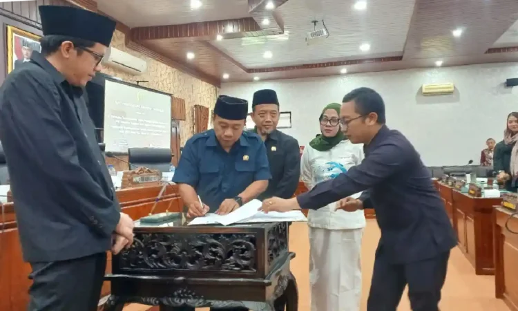 Sesuaikan Kondisi Ekonomi, Pemkab Trenggalek Revisi Perda Tarif Pajak dan Retribusi