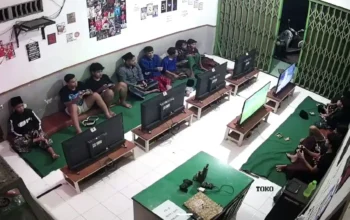 Rental PS di Trenggalek Kebanjiran Pelanggan saat Libur Sekolah, Omzet Naik hingga 2 Kali Lipat