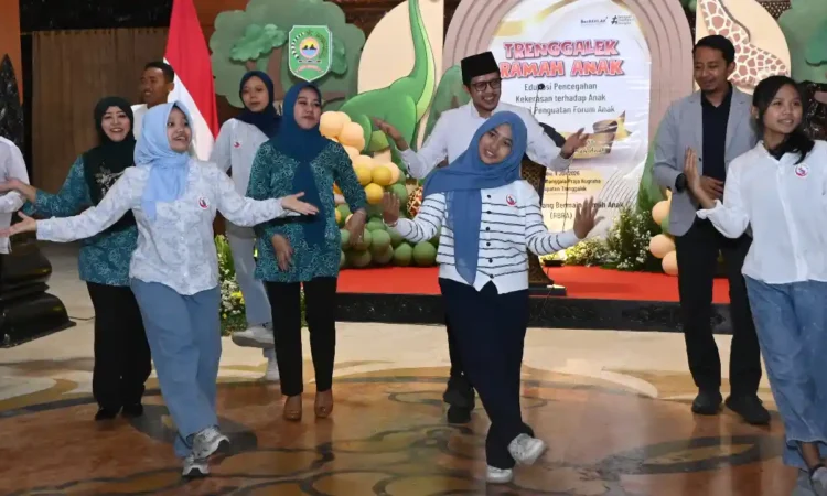 Peringati Hari Anak Sedunia, Wabup Trenggalek Minta Orang Tua Luangkan Waktu untuk Tempat Curhat