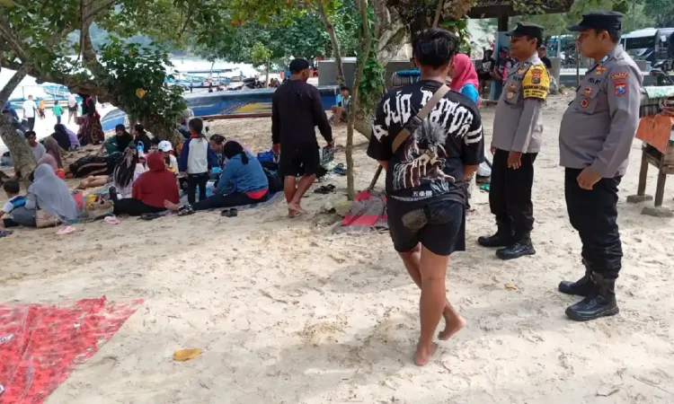 Polisi Perketat Patroli di Lokasi Wisata Trenggalek Selama Libur Sekolah