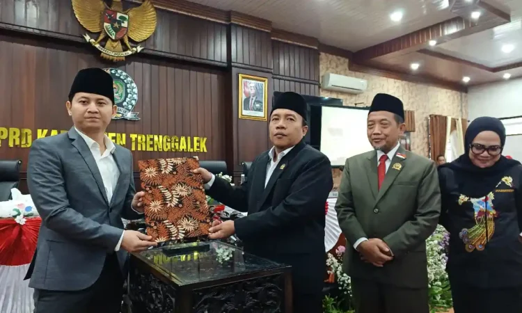 DPRD Trenggalek Sepakati KUA-PPAS 2027, Belanja APBD Diproyeksikan Rp 1,767 Triliun