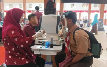 Jelang Hari Jadi ke-832 Trenggalek, 300 Warga Ikuti Skrining Katarak Gratis