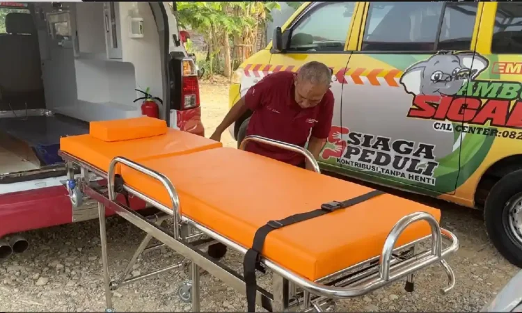 Ambulans Gratis Si-Galing di Trenggalek, Hebatnya Cak Kun Antar Pasien Tanpa Tarif