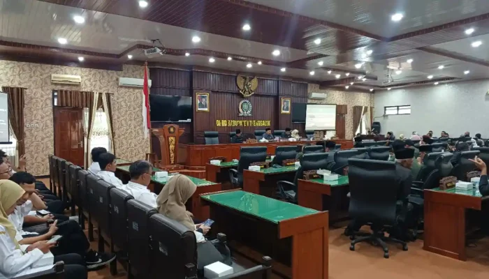 Sah! Syarat Pendidikan Calon Kades di Trenggalek Lulusan SMP, Perangkat Desa Lulusan SMA