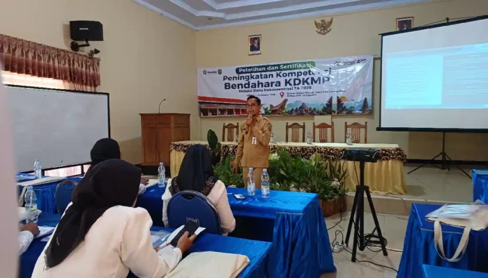 Bendahara KDKMP di Trenggalek Dibekali Pelatihan dan Diuji Kompetensi Pengelolaan Keuangan