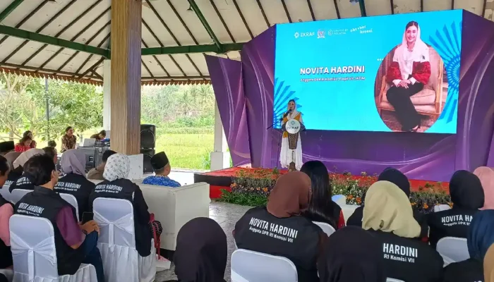 Genjot Desa di Trenggalek Aktifkan Ekosistem Kreatif, Anggota DPR RI Novita Hardini Fasilitasi Pelatihan Ekraf